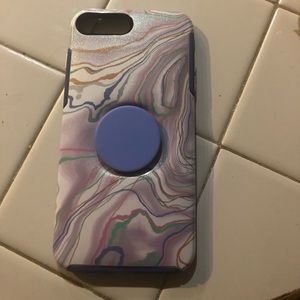 iPhone 8 Plus Otter box case with pop socket